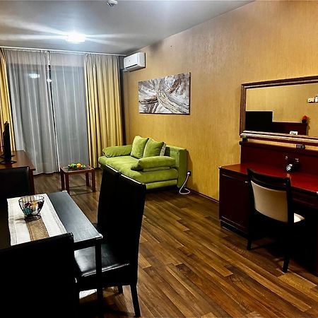 Silver Marina Apartment-Orzoett Melygarazs 巴拉顿菲赖德 外观 照片