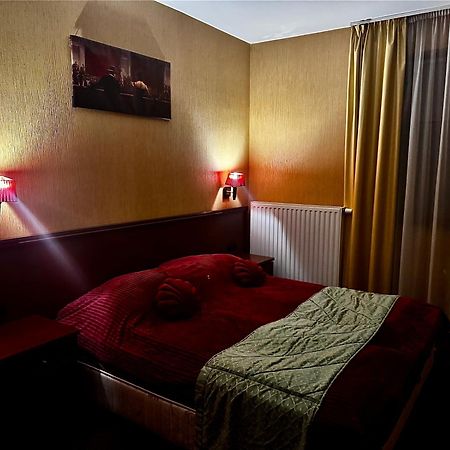Silver Marina Apartment-Orzoett Melygarazs 巴拉顿菲赖德 外观 照片